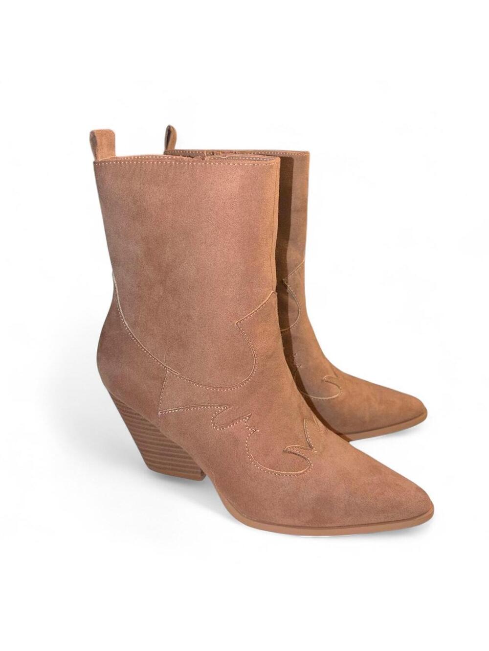 Qupid Taupe Faux Suede Western Ankle Booties Cowgirl Boots Women's size 7